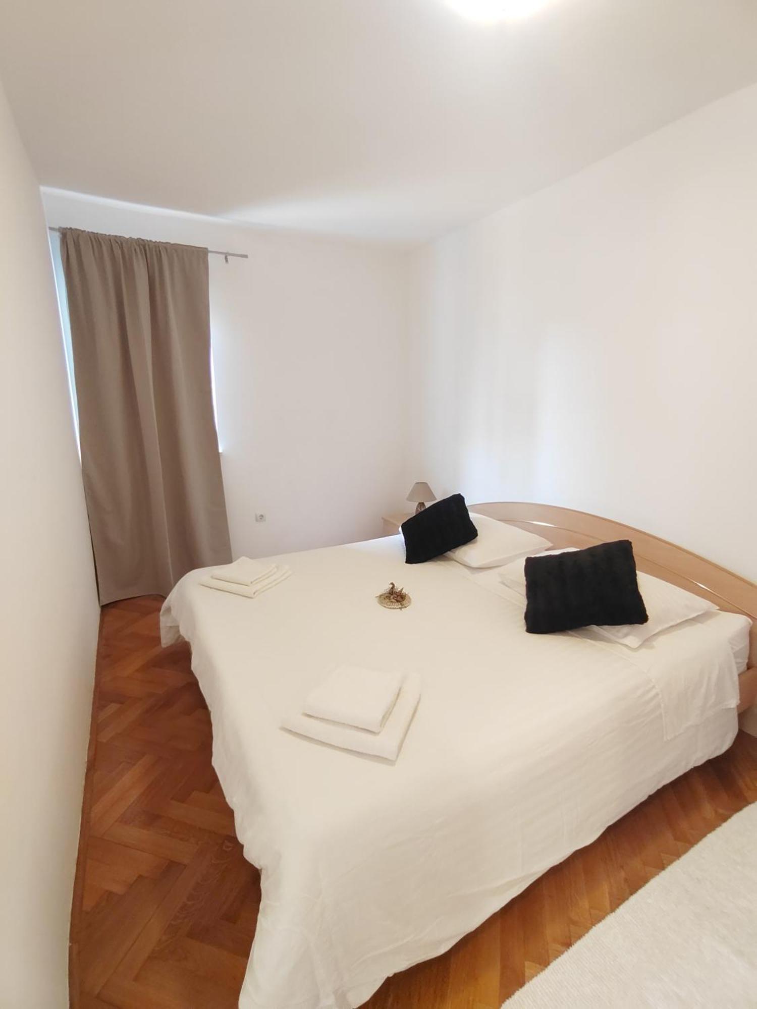 Apartamento Apartman Karmen Srima Exterior foto